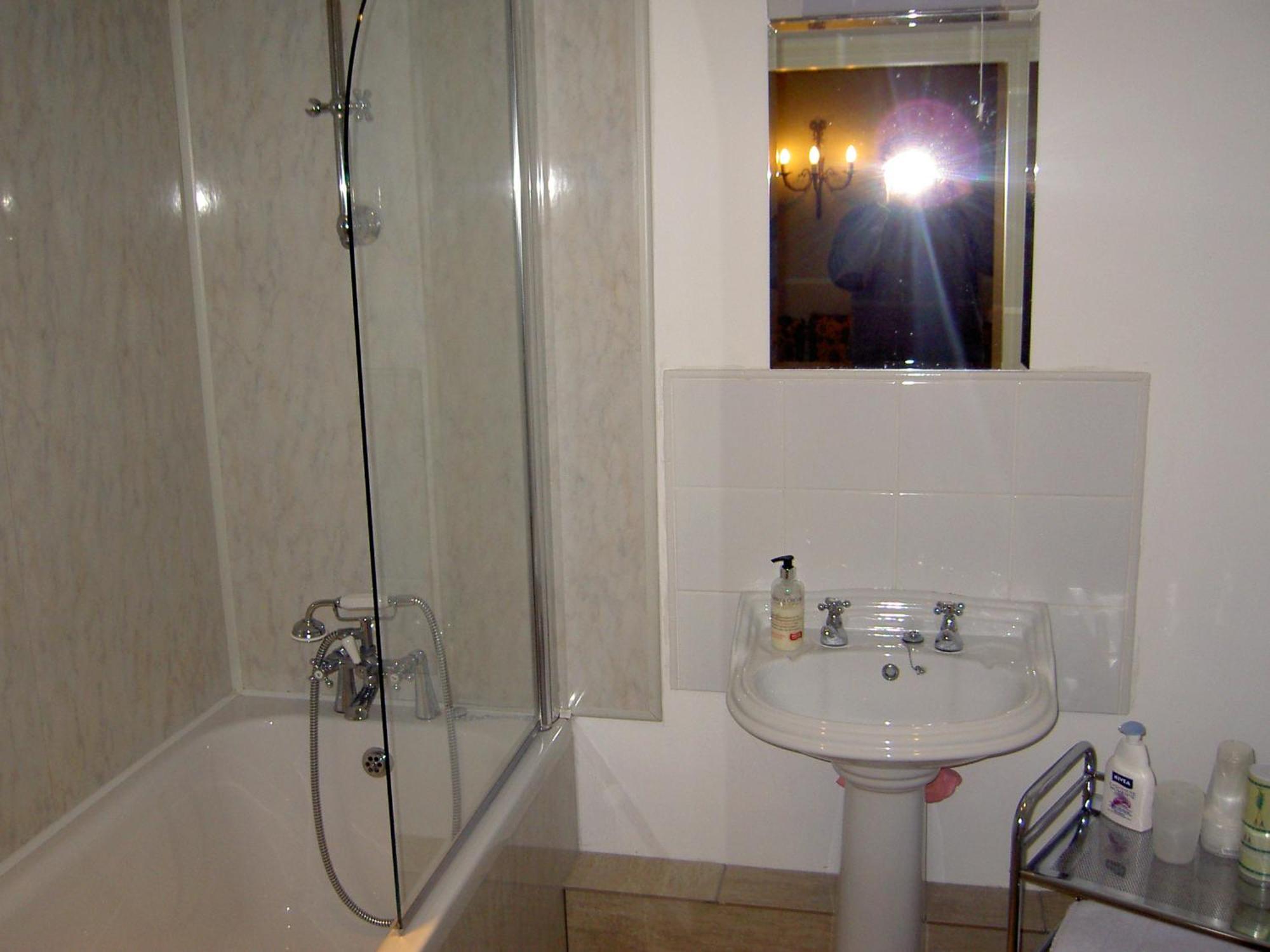 Manor Farm Egerton Bed & Breakfast Malpas  Rom bilde